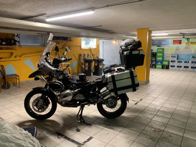 Albo chcesz mieć sprawny motocykl, albo udany związek – moja druga poł&oacute;wka jest wiedźmą i psuje mi motocykle [FELIETON]