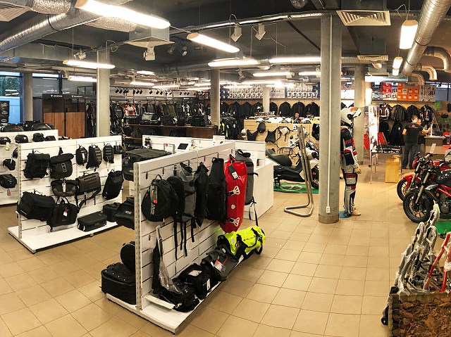 Tylko teraz akcesoria motocyklowe Nolan, Held, Caberg, Lazer, Shima, Rainers, Broger i inne taniej o VAT!