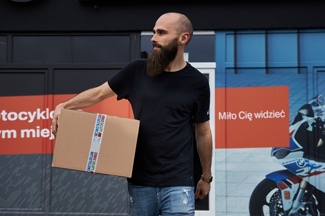 Odbierz w sklepie – usługa inna niż wszystkie w Dobrych Sklepach Motocyklowych