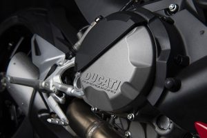 Ducati Streetfighter V2 2022 dane techniczne cena_10