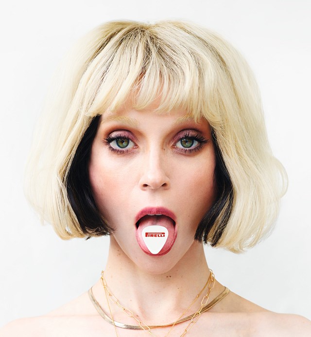 Powr&oacute;t Kalendarza Pirelli – „On the road” autorstwa Bryana Adamsa w hołdzie gwiazdom muzyki