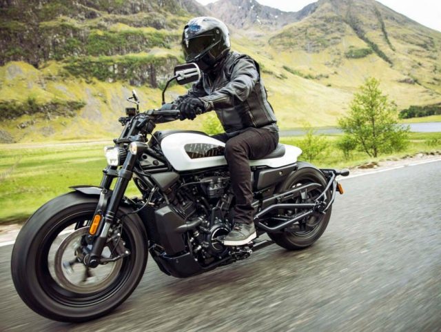 Nowości w stylu retro na rok 2022 &ndash; co szykują dla nas firmy motocyklowe?