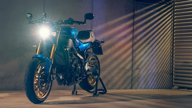 Nowa Yamaha XSR900 w wersji na rok 2022 [Dane techniczne, opis, zjęcia, cena]