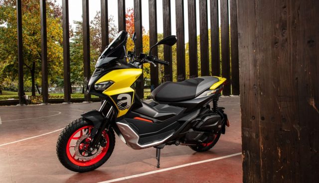 Aprilia SR GT – wielozadaniowy skuter z Włoch