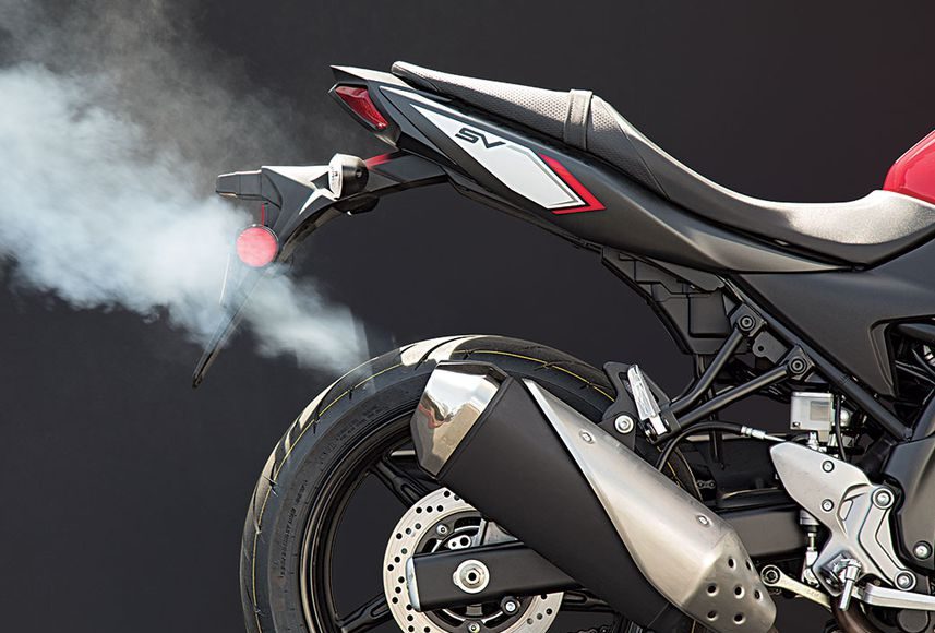 rozgrzewanie motocykla wydech SV