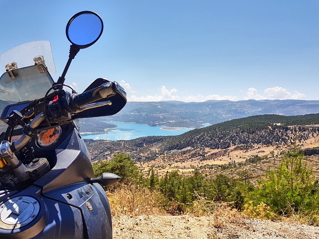 Motocykl po turecku – wyprawa starym KTM-em 990 ADV do Wschodniej Anatolii [cz.9: górskie, kręte asfalty, zapierające dech widoki]