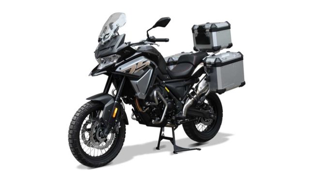 VOGE 650 DSX – zamach na niemiecką klasę średnią [dane techniczne, opis, moc, cena]