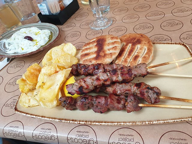 Grecja motocyklem, czyli wakacyjna podr&oacute;ż przez południe Europy! [ jak dojechać, co zwiedzić]