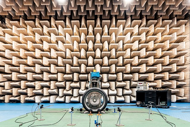 Marka Pirelli świętuje 150 lat swojej historii pełnej innowacji i sukces&oacute;w!