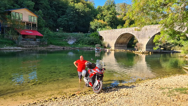 Grecja motocyklem, czyli wakacyjna podr&oacute;ż przez południe Europy! [ jak dojechać, co zwiedzić]