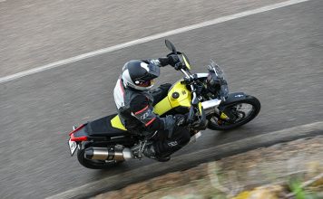 jakie akcesoria motocyklowe komfort
