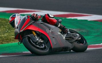 ducati v21l elektryczne tor testy