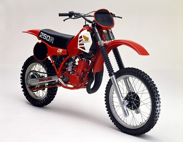 50 lat motocykli crossowych marki Honda! Przegląd modeli od 1973 do 2023…