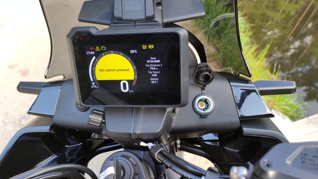 Husqvarna Norden 901 – środkowa siostra braci Adventure [test, opis, dane techniczne]