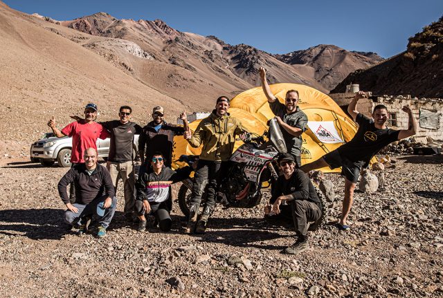 Dlaczego wciąż kupujemy marketingowe kłamstwa o motocyklach adventure