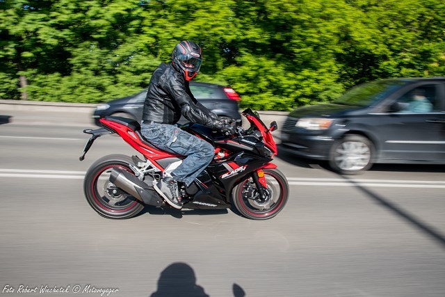 Najbardziej ekonomiczny pojazd? Por&oacute;wnaliśmy spalanie motocykla 650, 125, skutera 50 oraz samochodu suv