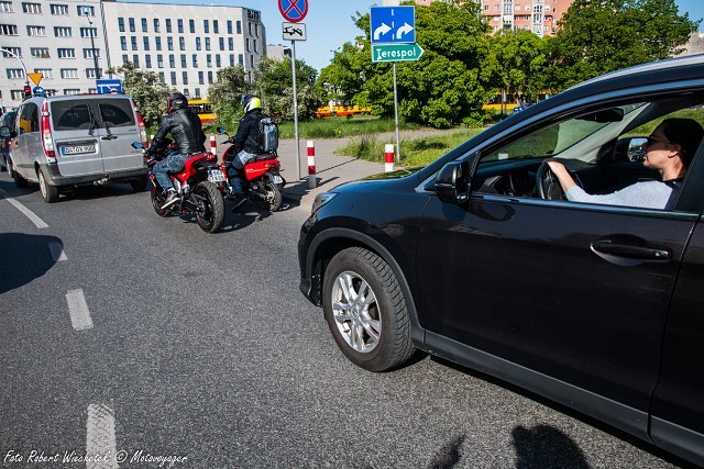 Najbardziej ekonomiczny pojazd? Por&oacute;wnaliśmy spalanie motocykla 650, 125, skutera 50 oraz samochodu suv