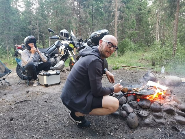 Motocyklowa dzika Szwecja, czyli wyprawa turystycznymi enduro w poszukiwaniach stug
