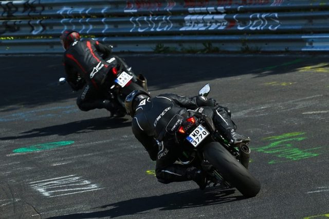 Nurburgring motocyklem, czy warto? Touristenfahrten na nowej Suzuki Hayabusa!