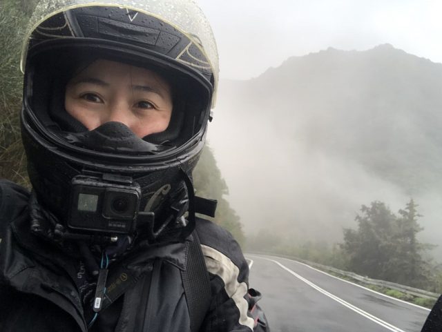 Chasing Crystal, czyli Amerykanka samotnie zwiedzająca Świat na Dominatorze 250 [WYWIAD]