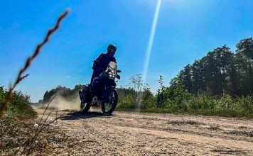 Yamaha Tenere 700 World Raid 2022 test dane techniczne opis plusy minusy_38-MV_GlowneZdjecie-W855Q95