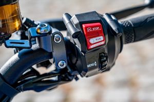 Yamaha XSR 900 2022 test cena wady zalety por&oacute;wnanie klasyk&oacute;w_24