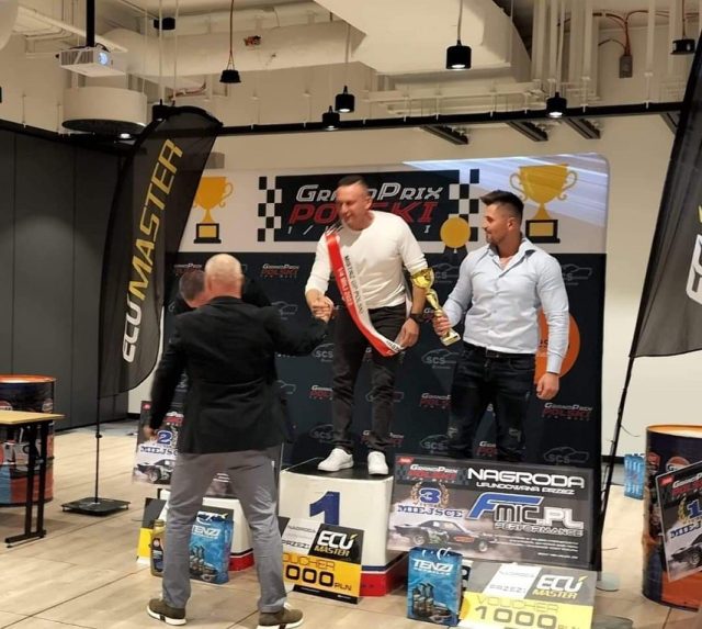 Adam Frąckowiak wygrywa w klasie drag podczas GP Polski 1/4 mili