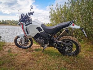 Ducati DesertX 2022 test opinia recenzja dane techniczne_11 Ducati DesertX 2022 test opinia recenzja dane techniczne_11