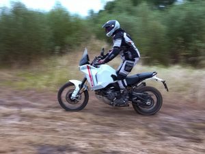 Ducati DesertX 2022 test opinia recenzja dane techniczne_2 Ducati DesertX 2022 test opinia recenzja dane techniczne_2