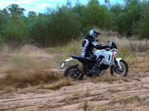 Ducati DesertX 2022 test opinia recenzja dane techniczne_5 Ducati DesertX 2022 test opinia recenzja dane techniczne_5