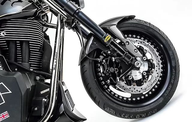 Hesketh Valiant SC przedni hamulec
