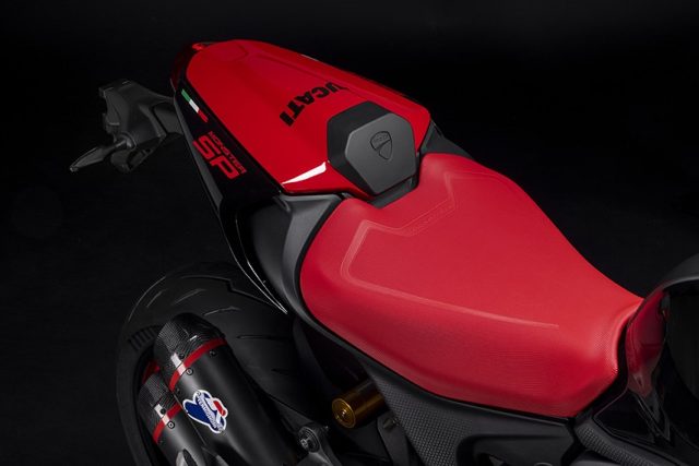 Ducati Monster SP nowość 2023 – jeszcze bardziej sportowy, dający jeszcze więcej frajdy [dane techniczne, cena]