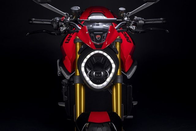 Ducati Monster SP nowość 2023 – jeszcze bardziej sportowy, dający jeszcze więcej frajdy [dane techniczne, cena]