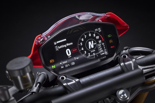 Ducati Monster SP nowość 2023 – jeszcze bardziej sportowy, dający jeszcze więcej frajdy [dane techniczne, cena]