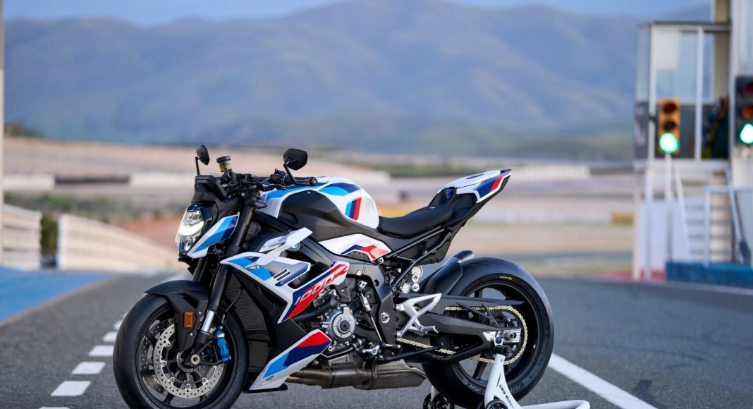BMW M 1000 R