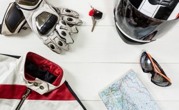 jaki prezent dla motocyklisty wyjazd motocyklowy planowanie wyjazdu mapa kluczyki