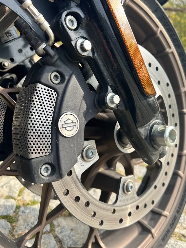 Harley-Davidson Street Glide ST 117 2022 – przypakowany miejski tourer [test, dane techniczne, cena]
