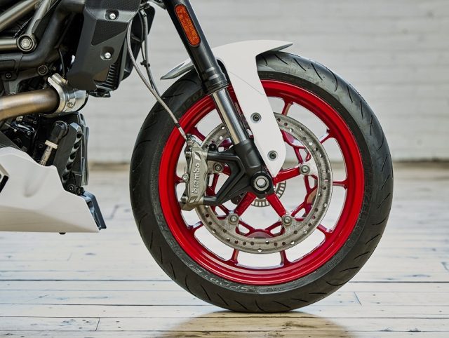 Nowy FTR Sport – w 2023 rok Indian wjeżdża z powerem! [dane techniczne, cena, waga, moc]