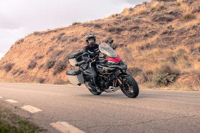 MITT 530TT Adventure &ndash; czyli zalew chińskich p&oacute;łlitrowych turystyk&oacute;w