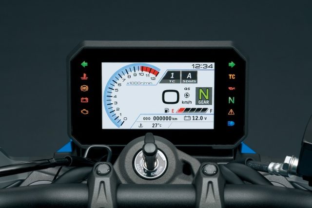 Suzuki GSX-8S nowość 2023 &ndash; nowy japoński naked pojemności 800 cm3 [dane techniczne, cena, waga, moc]