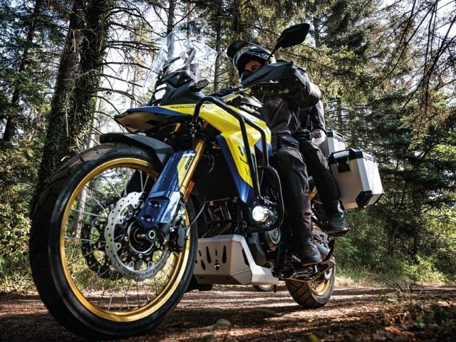 Jaki dobry, wygodny motocykl turystyczny, szosowy, adventure – także do jazdy we dwoje? [zestawienie, ranking, por&oacute;wnanie]