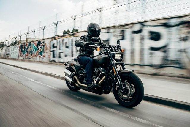 Jak zaoszczędzić pieniądze kupując motocykl?