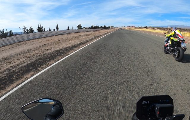 BMW M 1000 R nowość 2023 – kr&oacute;l hypernaked&oacute;w może być tylko jeden! [test, dane techniczne, cena, waga]