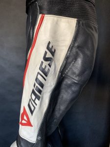 renowacja naprawa kombinezonu motocyklowego 19