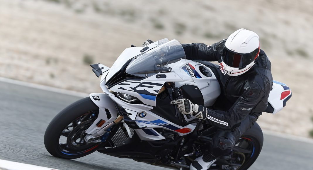 BMW S 1000 RR 2023 dane techniczne moc waga zmiany