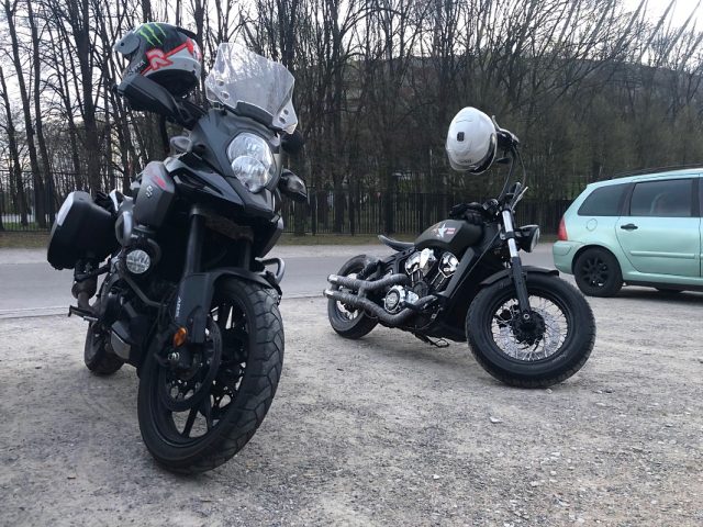 Dlaczego bagger jest idealnym motocyklem na miasto? Subiektywne spojrzenie właściciela Chieftaina [Felieton]