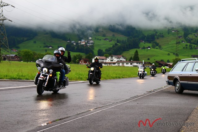 Polityka miłości &ndash; na rowerze, motocyklu i za k&oacute;łkiem [Felieton]