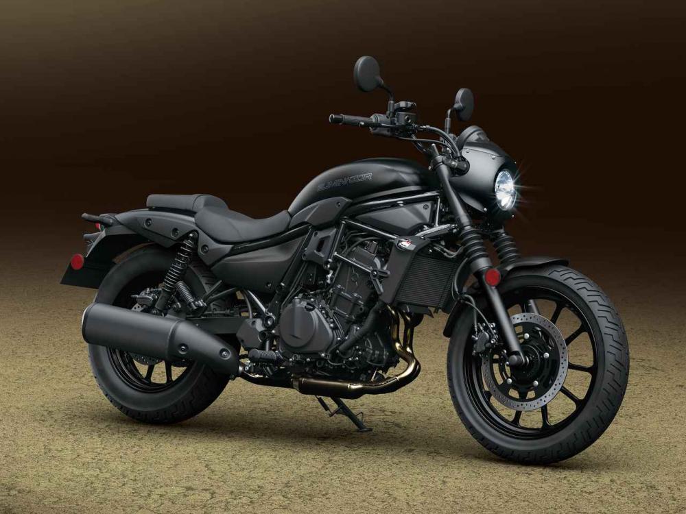 Klasyczny soft chopper powraca! Kawasaki zaprezentowało nowego Eliminatora