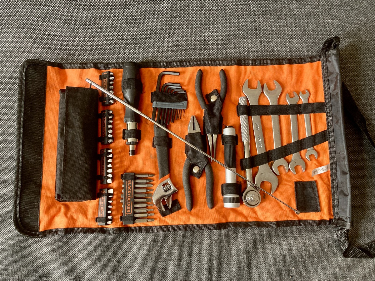 Jakie przydatne, ale wcale nieoczywiste akcesoria dla motocyklowego podr&oacute;żnika? 5 naszych propozycji