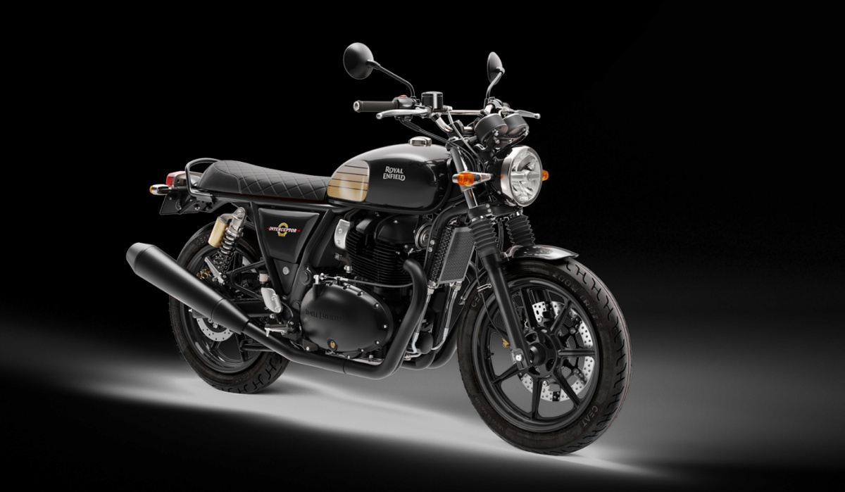 Ciemne malowanie i inne dodatki. Royal Enfield Interceptor 650 i Continental GT 650 w wersji Blackout